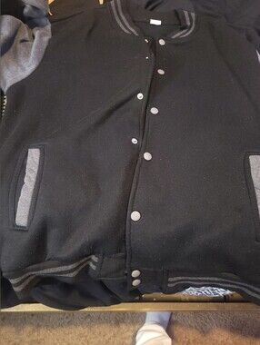 Men's Black & Gray Varsity Bomber Jacket SIZE M